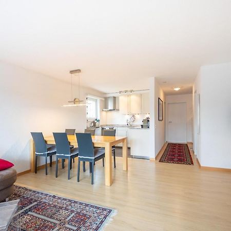 Cruscheida Apartment ฟลิมส์ ภายนอก รูปภาพ